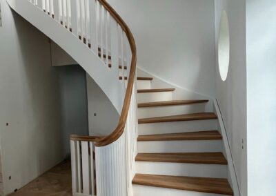 Kvartsvingstrappe 52